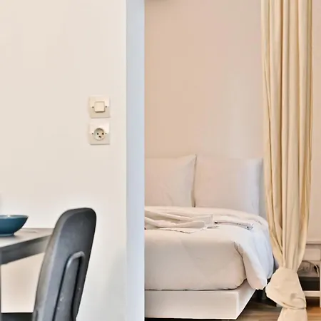 Apartment Near Mairie 10eme - Iii *
