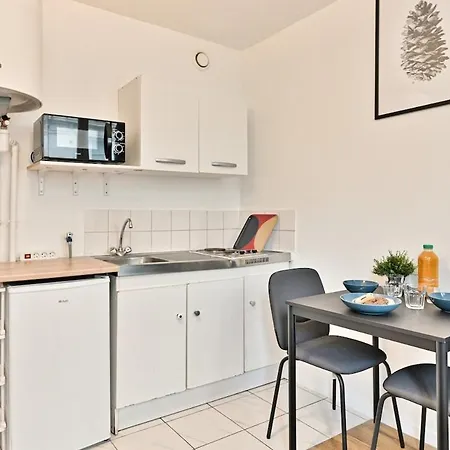 Апартаменты Near Mairie 10eme - Iii *