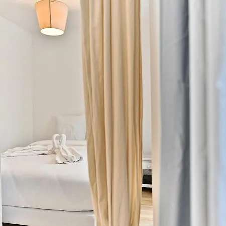 Apartment Near Mairie 10eme - Iii Paris