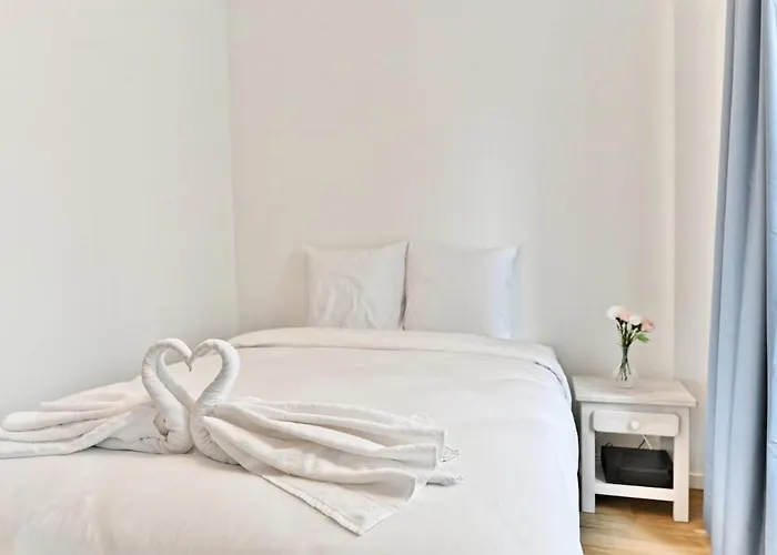 Appartement Near Mairie 10eme - Iii